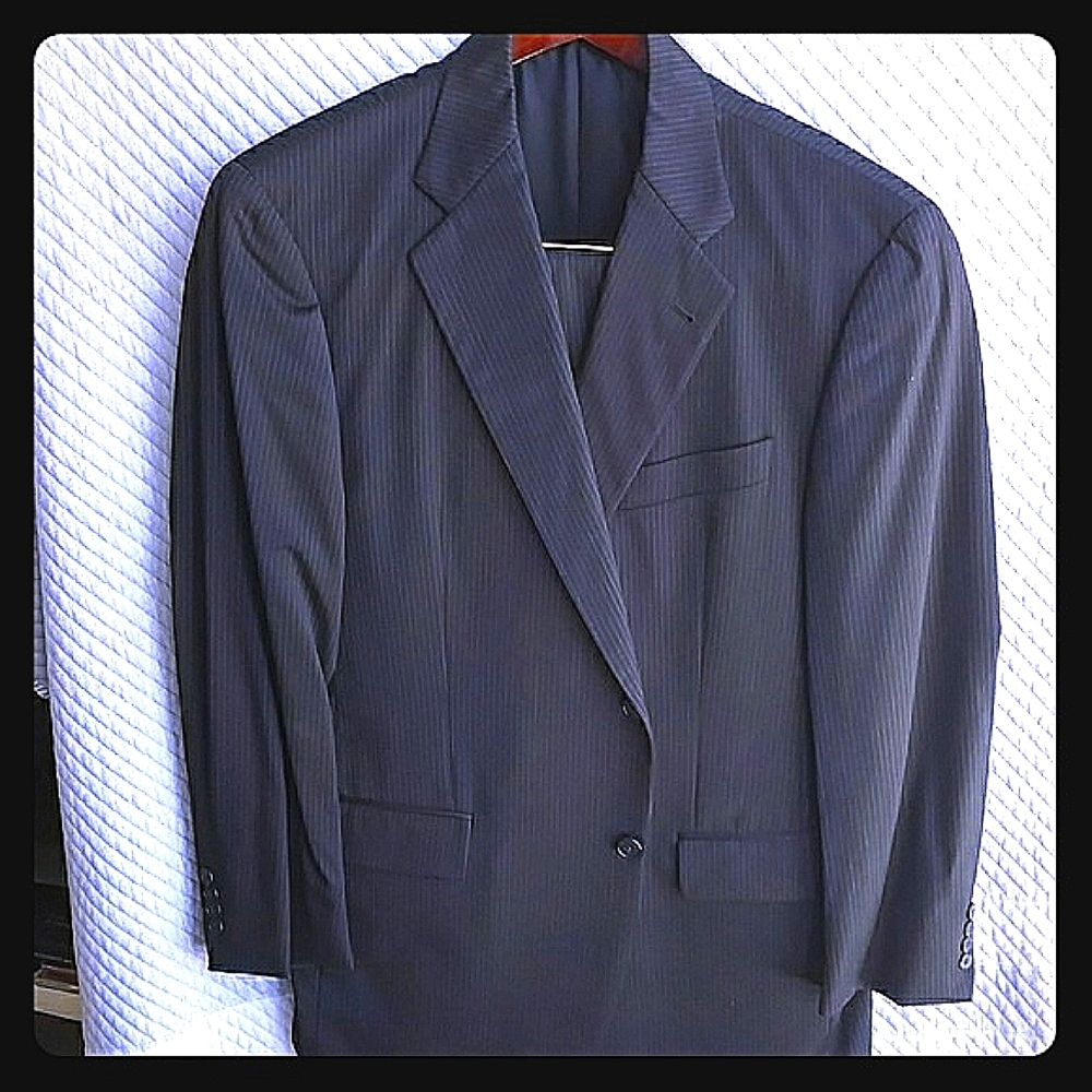 Joseph Abboud Men's Suit.